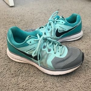 Nike DualFusion Running Shoes Size 8.5